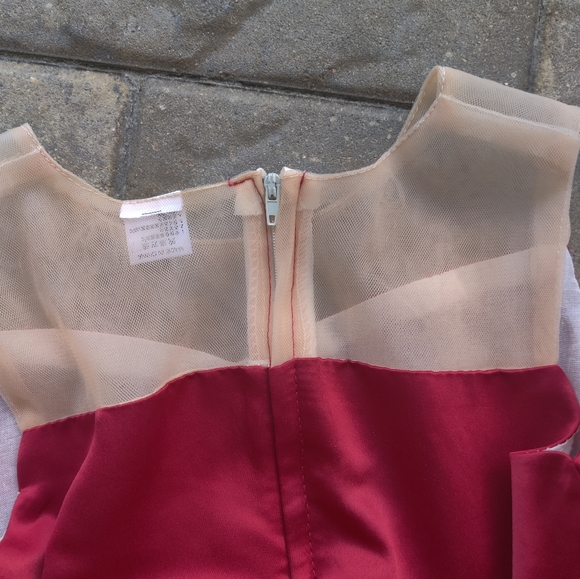 Beautiful Christmas Dress Girl Size  12 - Picture 4 of 5